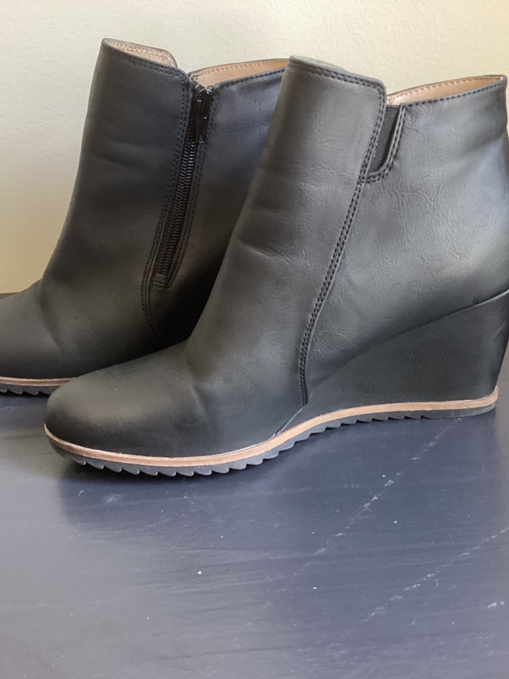Ladies Soul Naturalizer Hudson Black Ankle Boots Size 7.5M EUC